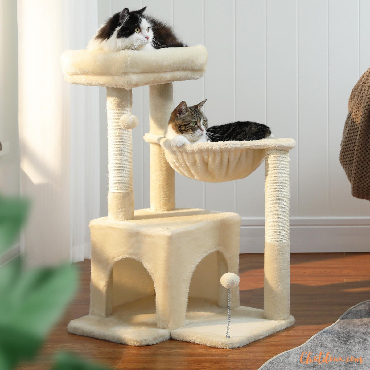 Clearance: “ConfortPaw” Cat Tree